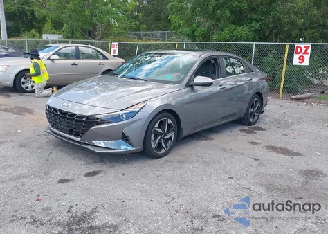 2021 Hyundai Elantra Sel z USA, uszkodzony, nr VIN KMHLN4AG3MU179579